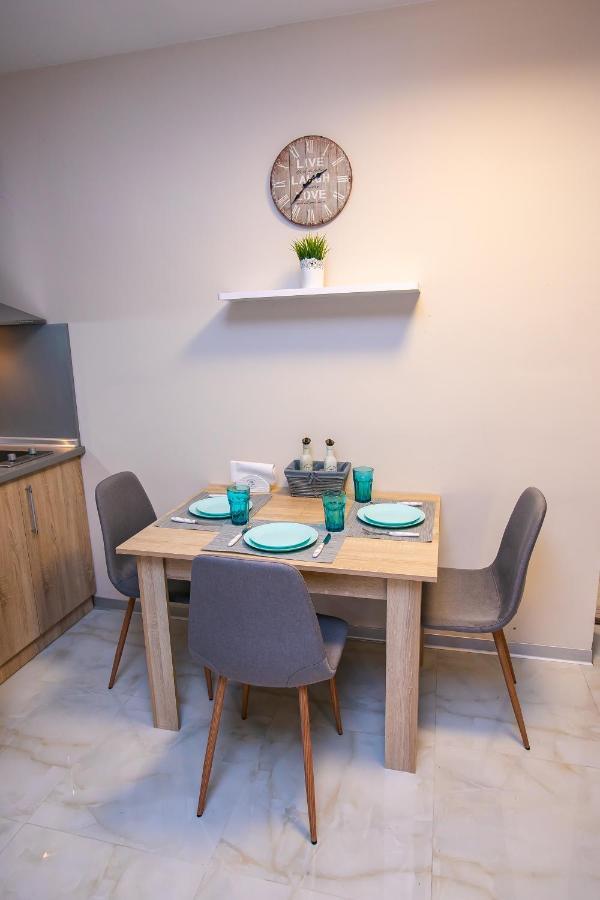 סנדנסקי Riva Apartment מראה חיצוני תמונה